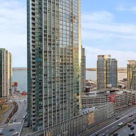 Home Away From Home Toronto Bagian luar foto